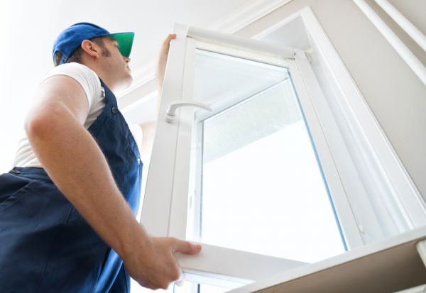 Vinyl Windows Installation in Spicewood