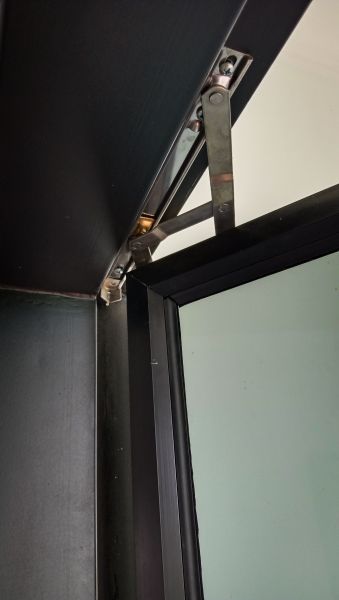 Pivot Window Replacement in Spicewood